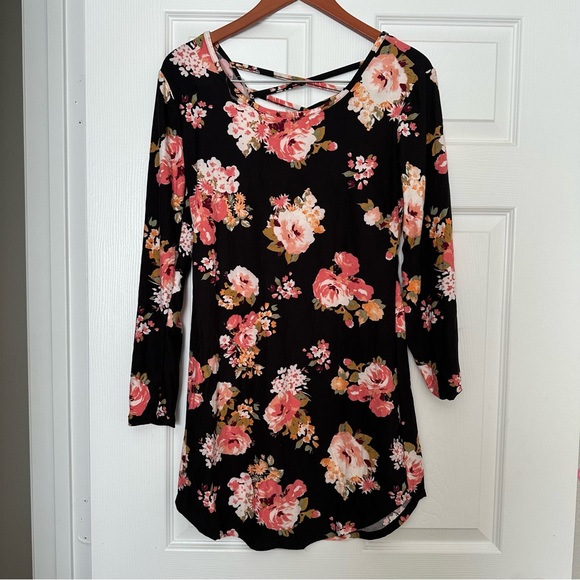No Boundaries Tops - NO Boundaries Floral Criss Cross Long Sleeve long top